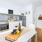 Apartman Shosha *
